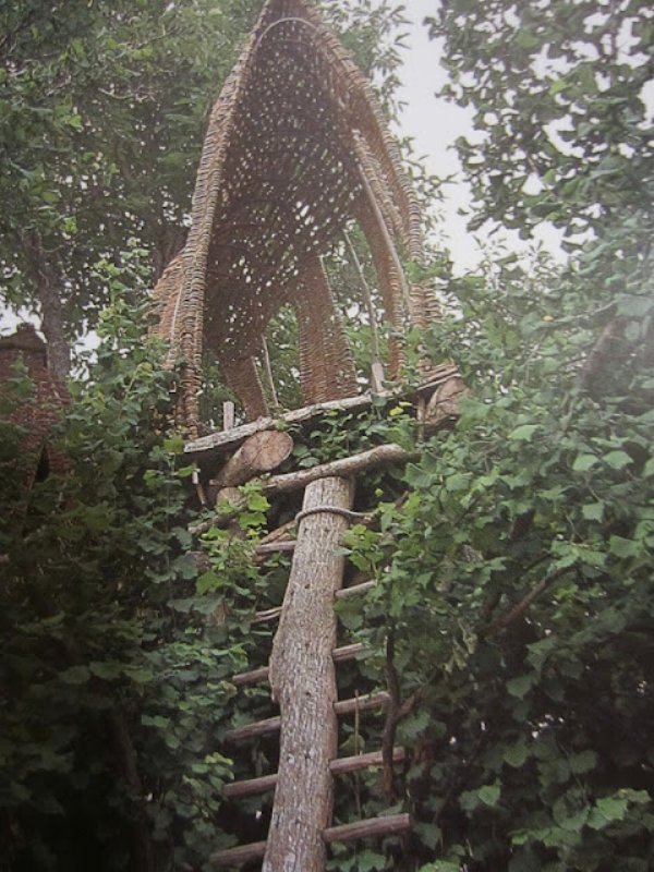 Willow Tree Sculptures • Insteading